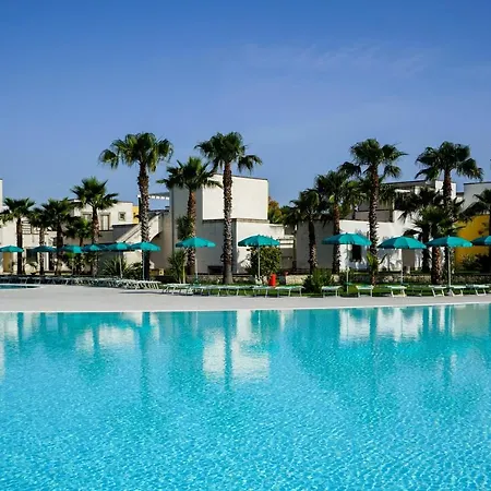 Hotell Fruit Village La Brunese *